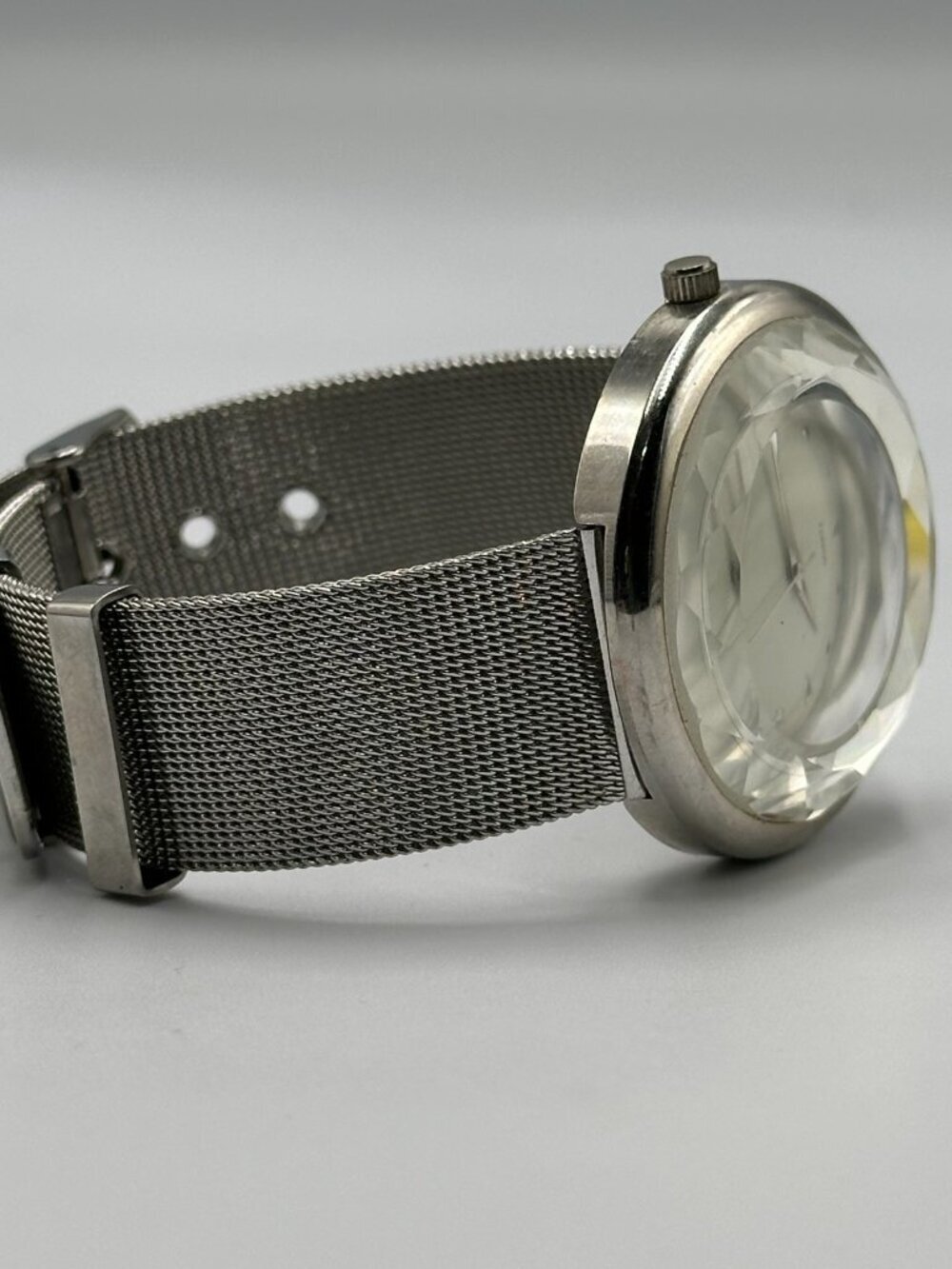 Accutime Womens Watch Faceted Bezel Round Silver Tone Mesh Band New Battery - Picture 11 of 13